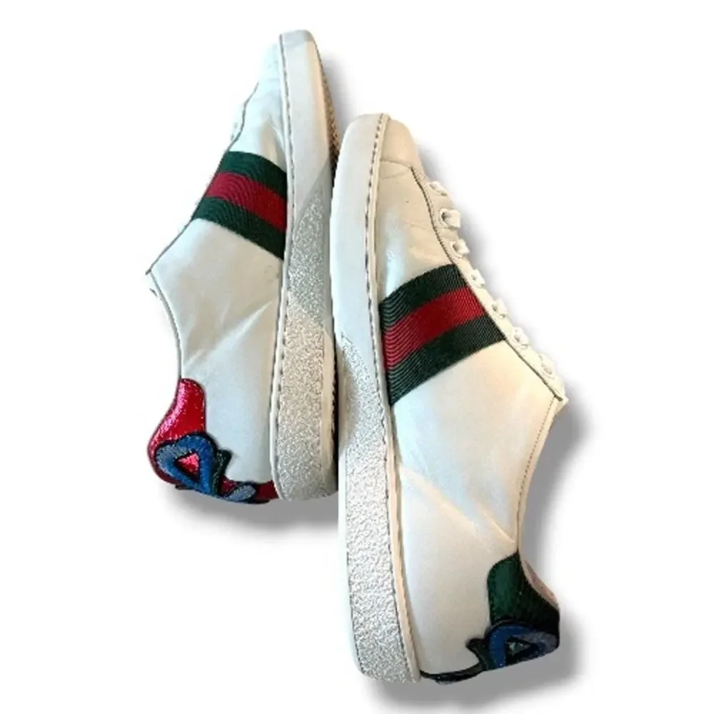 Iconic Gucci Ace embroidered low-top floral sneakers signature stripe size 36.5